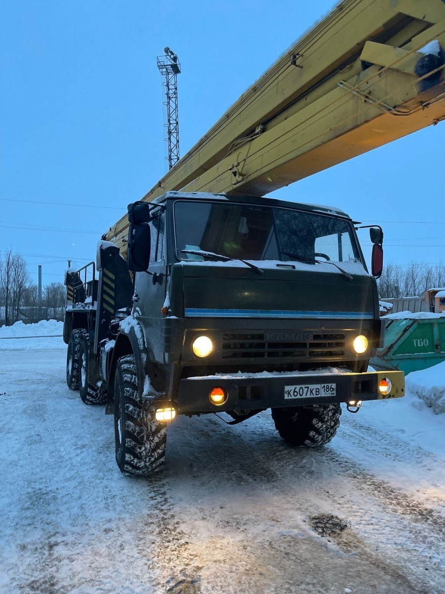 Погрузо-разгрузочные работы при помощи автокрана в Ижевске недорого